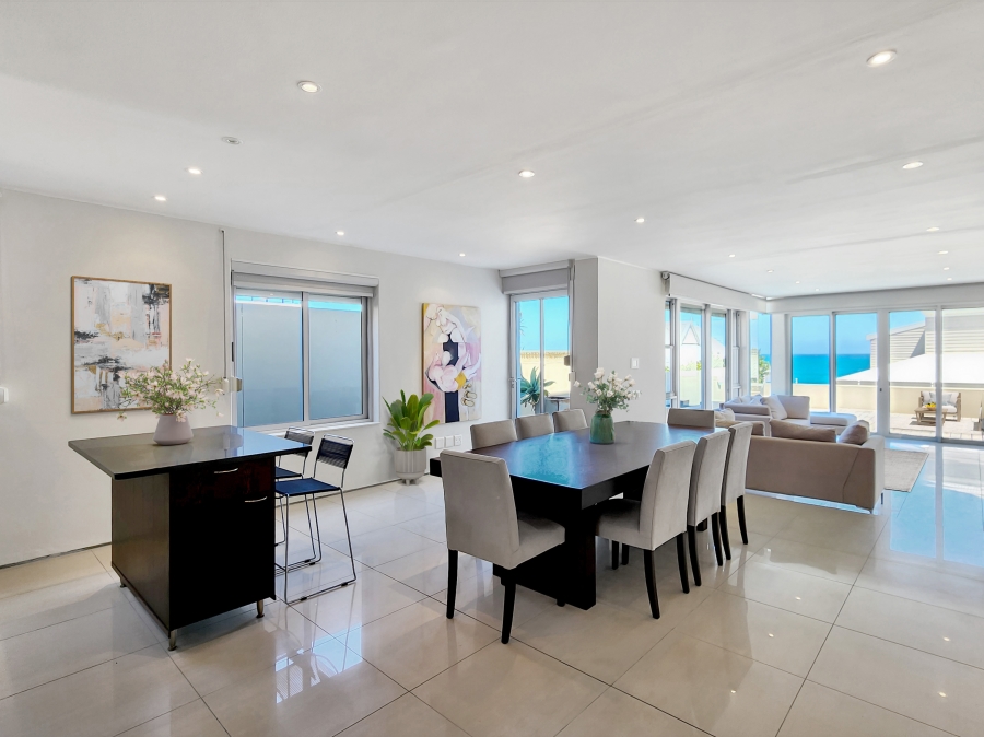 3 Bedroom Property for Sale in Bakoven Western Cape